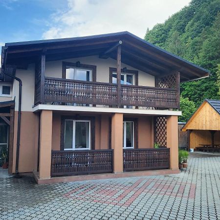 Penzion Jolla Червены-Клаштор Экстерьер фото